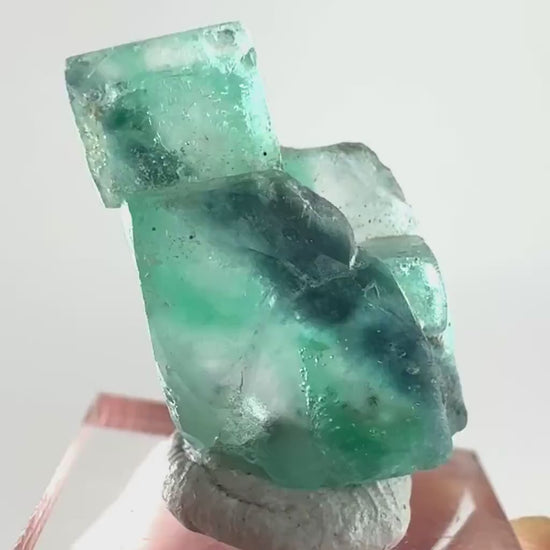 Okorusu Fluorite (Namibia) | green-blue fluorite cluster, raw fluorite crystal, mineral specimen
