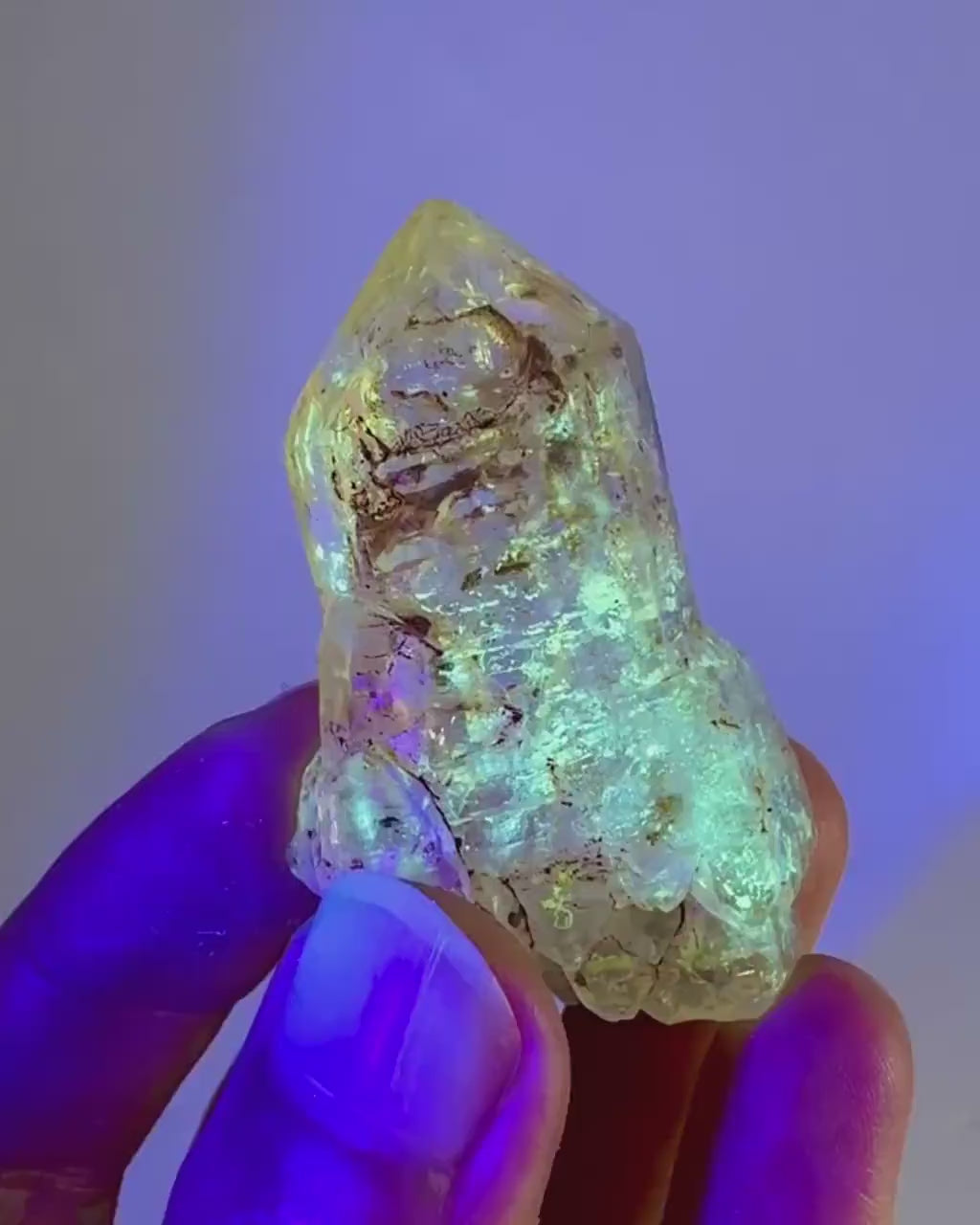 UV Reactive Petroleum Quartz (Madagascar) | natural firefly petroleum quartz crystal, fluorescent minerals