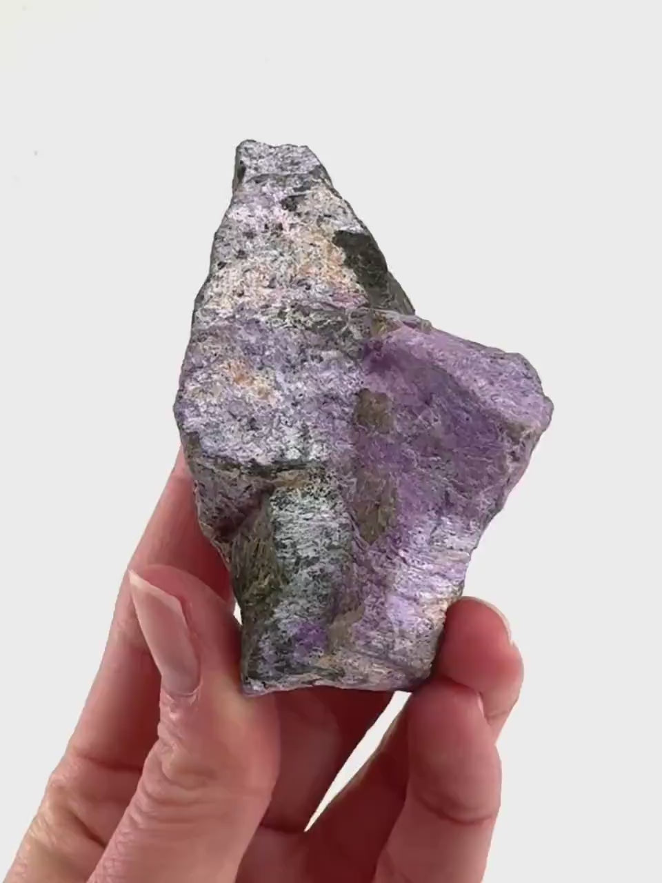 Stichtite | raw purple stichtite with serpentine, mineral specimen from South Africa