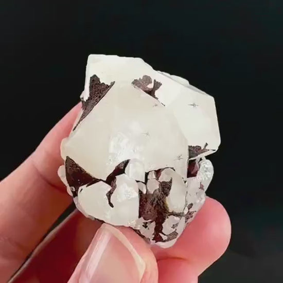 Hollandite Star Quartz | natural spider quartz crystal from Madagascar