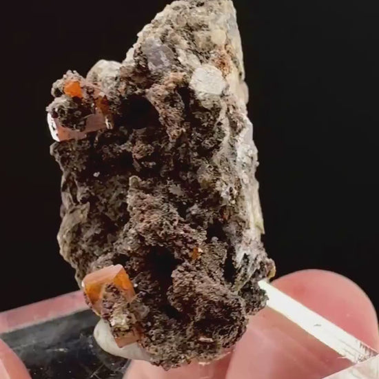 Wulfenite (Arizona, USA) | orange wulfenite crystal, mineral specimen