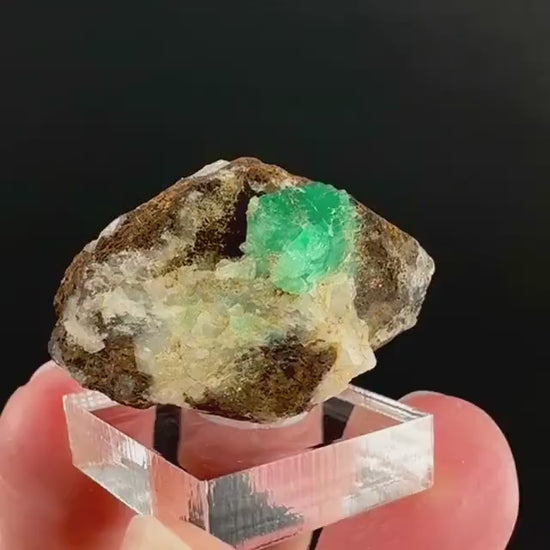 Emerald on Matrix | natural green crystal cluster, raw mineral specimen (Pakistan)