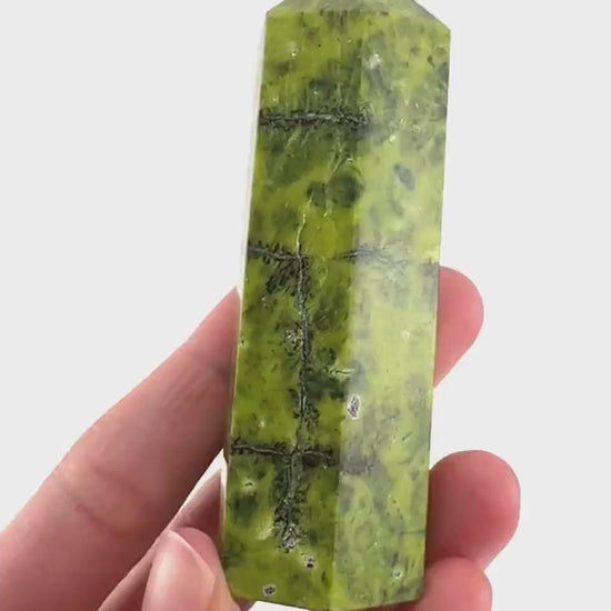 Atlantisite Crystal Point | Stichtite in Serpentine from Tasmania