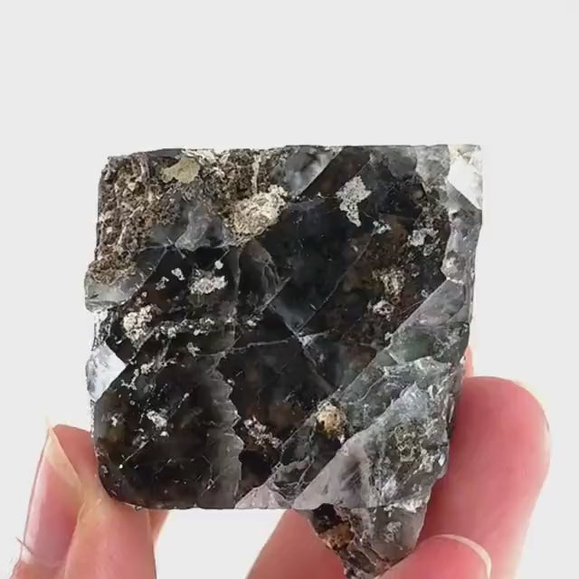 Fluorite (Erongo, Namibia) | fluorite cluster, fluorite, mineral specimen
