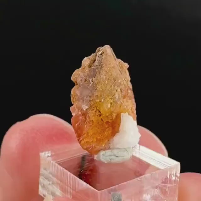 Rhodochrosite | pink crystal, mineral specimen from Pakistan