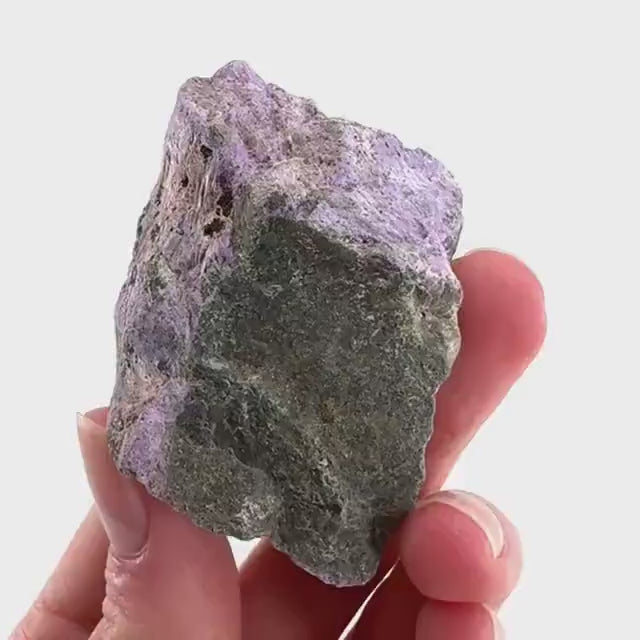 Stichtite | raw purple stichtite with serpentine, mineral specimen from South Africa