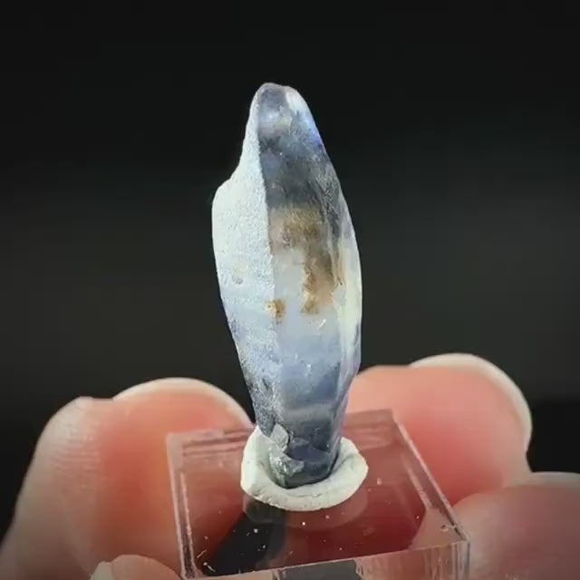 Ceylon Sapphire | natural blue crystal, uncut raw sapphire, mineral specimen from Sri Lanka