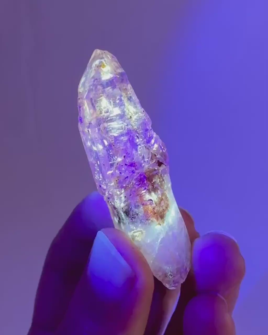 UV Reactive Petroleum Quartz (Madagascar) | natural firefly petroleum quartz crystal, fluorescent minerals
