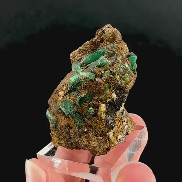 Emerald on Matrix | natural green crystal cluster, raw mineral specimen (Pakistan)