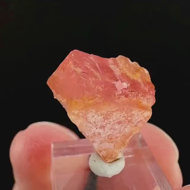 Rhodochrosite | pink crystal, mineral specimen from Pakistan