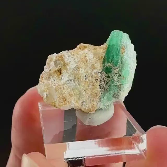 Emerald on Matrix | natural green crystal cluster, raw mineral specimen (Pakistan)