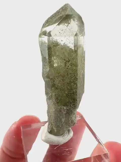 Chlorite Quartz | green phantom quartz crystal, mineral specimen