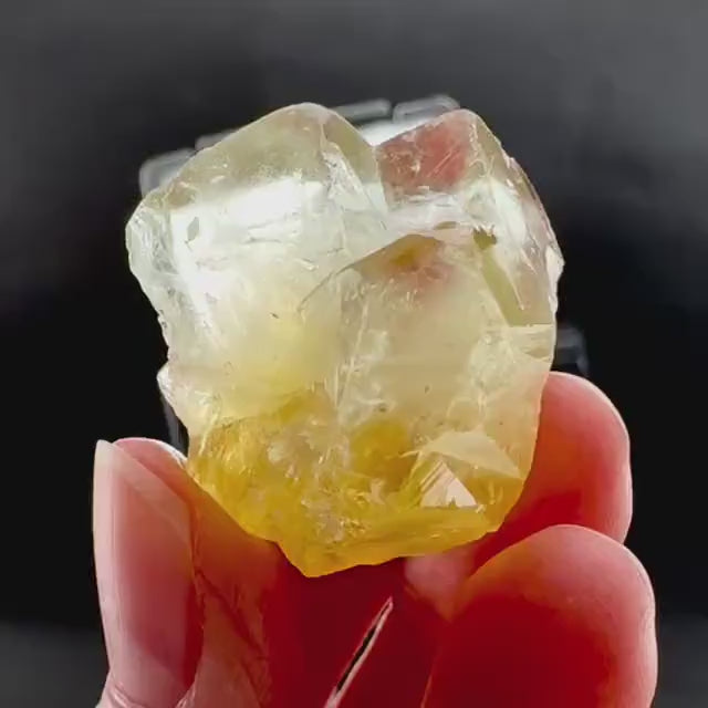 Okorusu Fluorite (Namibia) | yellow fluorite cluster, crystals, mineral specimen