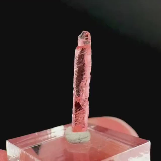 Vayrynenite | Pink crystal, rare mineral specimen from Pakistan