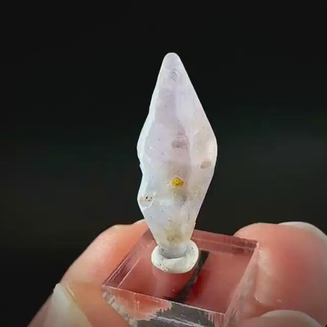 Ceylon Sapphire | natural lilac crystal, uncut raw sapphire, mineral specimen from Sri Lanka