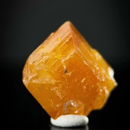 Wulfenite | orange crystal, mineral specimen from Republic of Congo