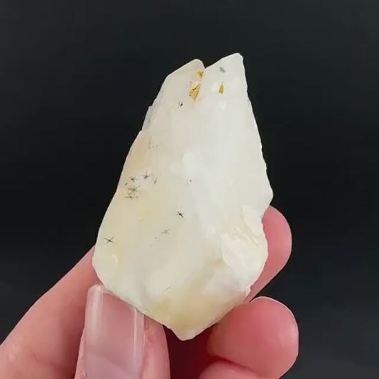 Hollandite Star Quartz | natural spider quartz crystal from Madagascar