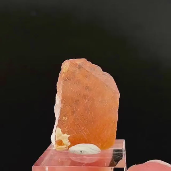 Rhodochrosite | pink crystal, mineral specimen from Pakistan