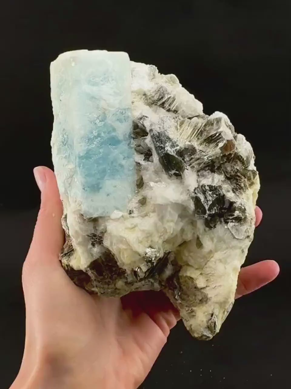 Aquamarine w/ Muscovite & Albite (Pakistan) | natural aquamarine crystal, mineral specimen